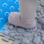 Matériaux innovants pour la petite enfance : Découvrez les avantages des mousses alvéolaires